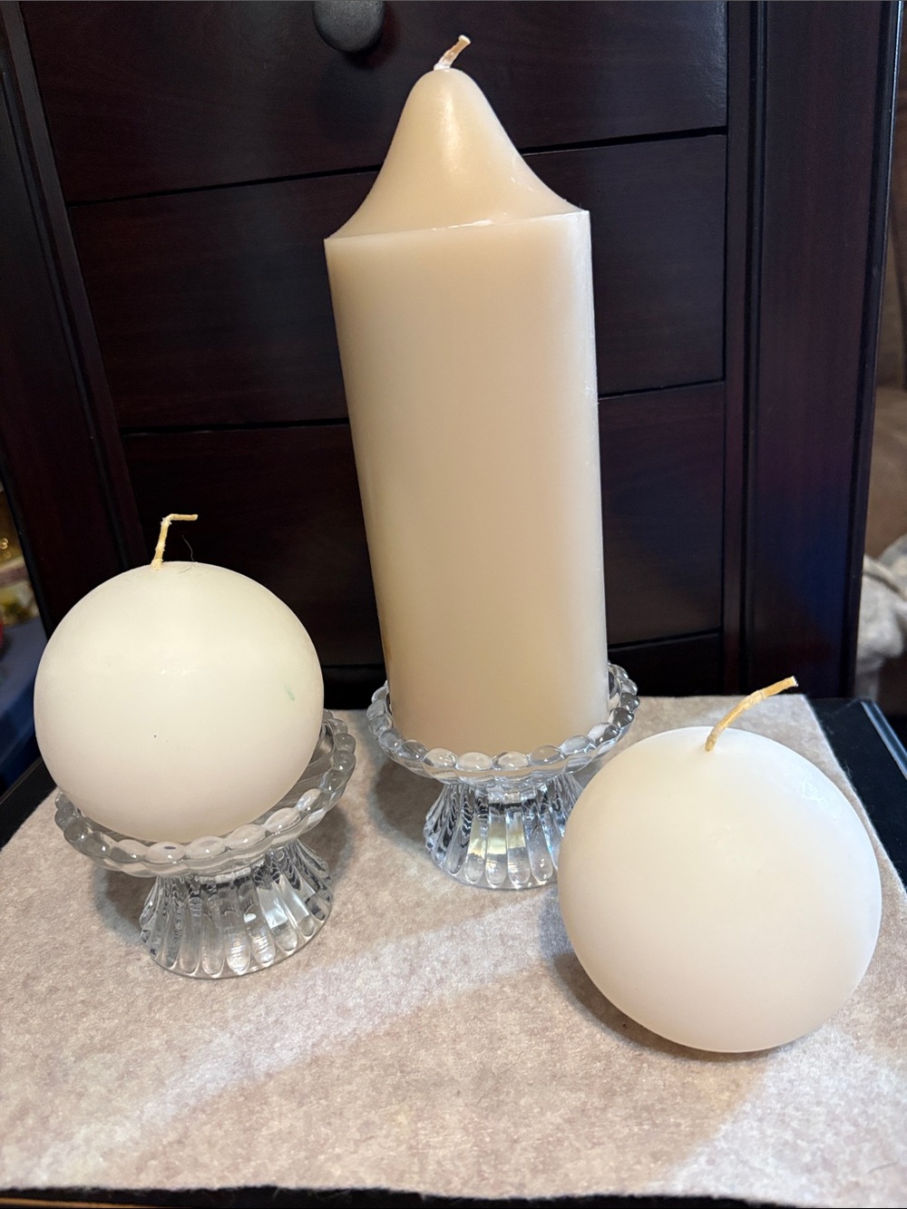 🕯️2 PartyLite Clear Glass Fluted Candle Holders & 3 x 7 in Crème Caramel Candle